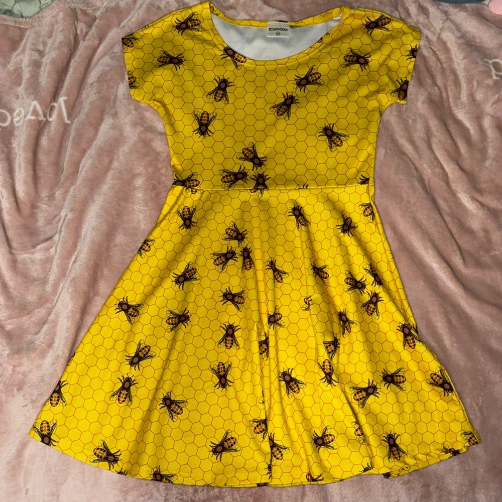yellow bee dress💛